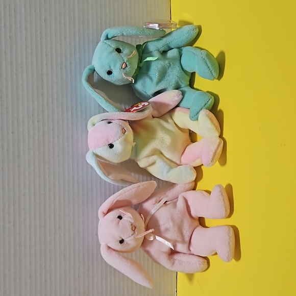 Ty Other - Easter Bunny - Ty Beanie Babies - Hippity, Hoppity, Hippie